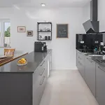 Hp بيت للعطل Bužinija