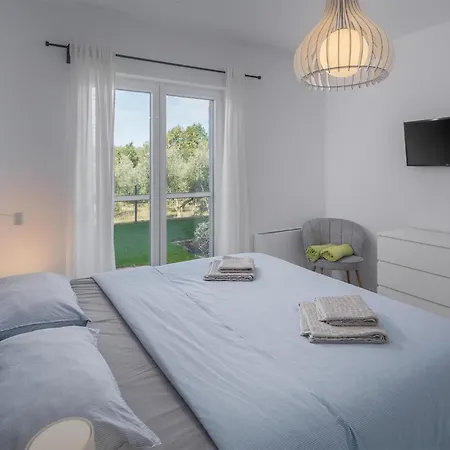 Hp Holiday home Buzinija